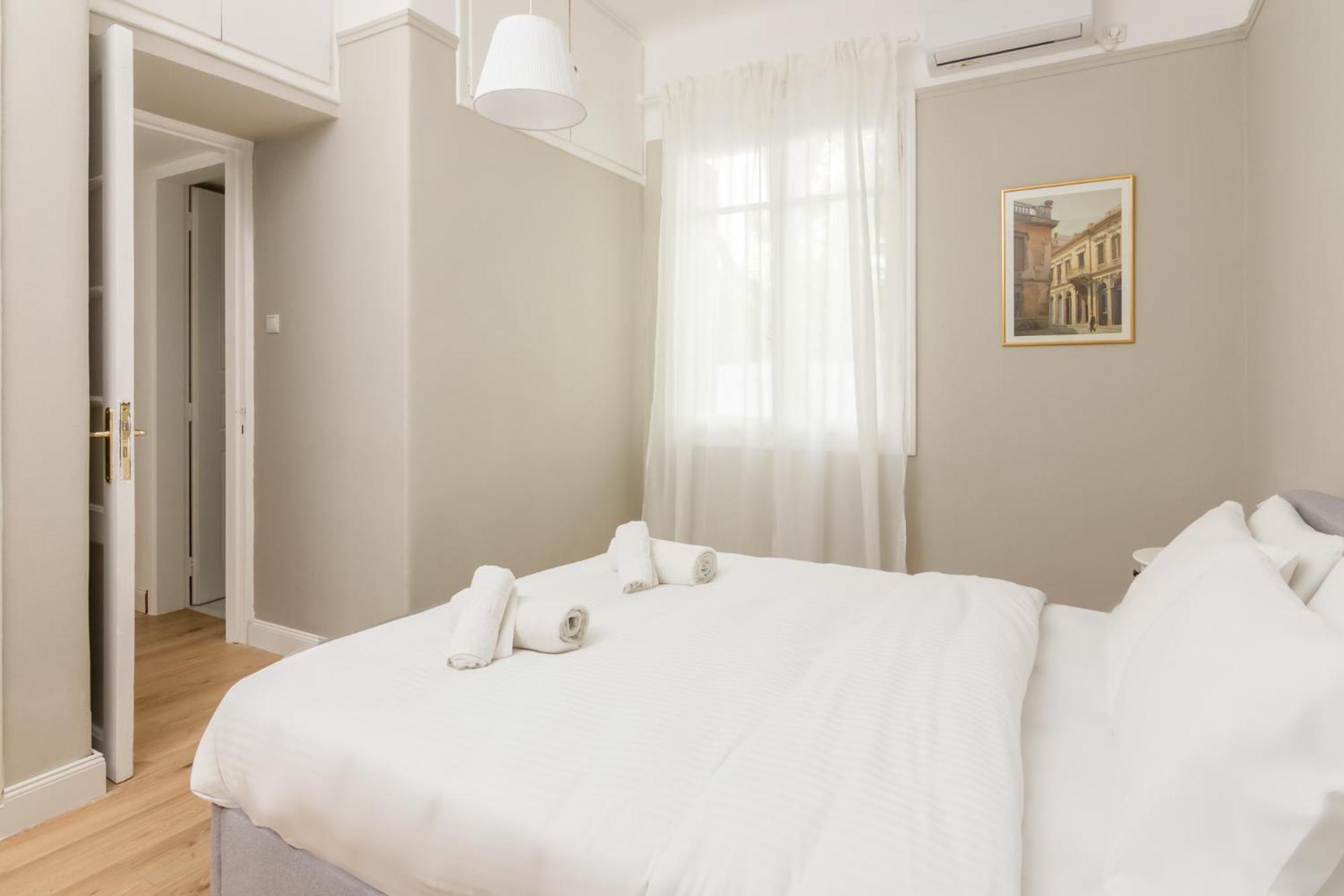 Great House W/ Private Parking Apartment Athens Ngoại thất bức ảnh