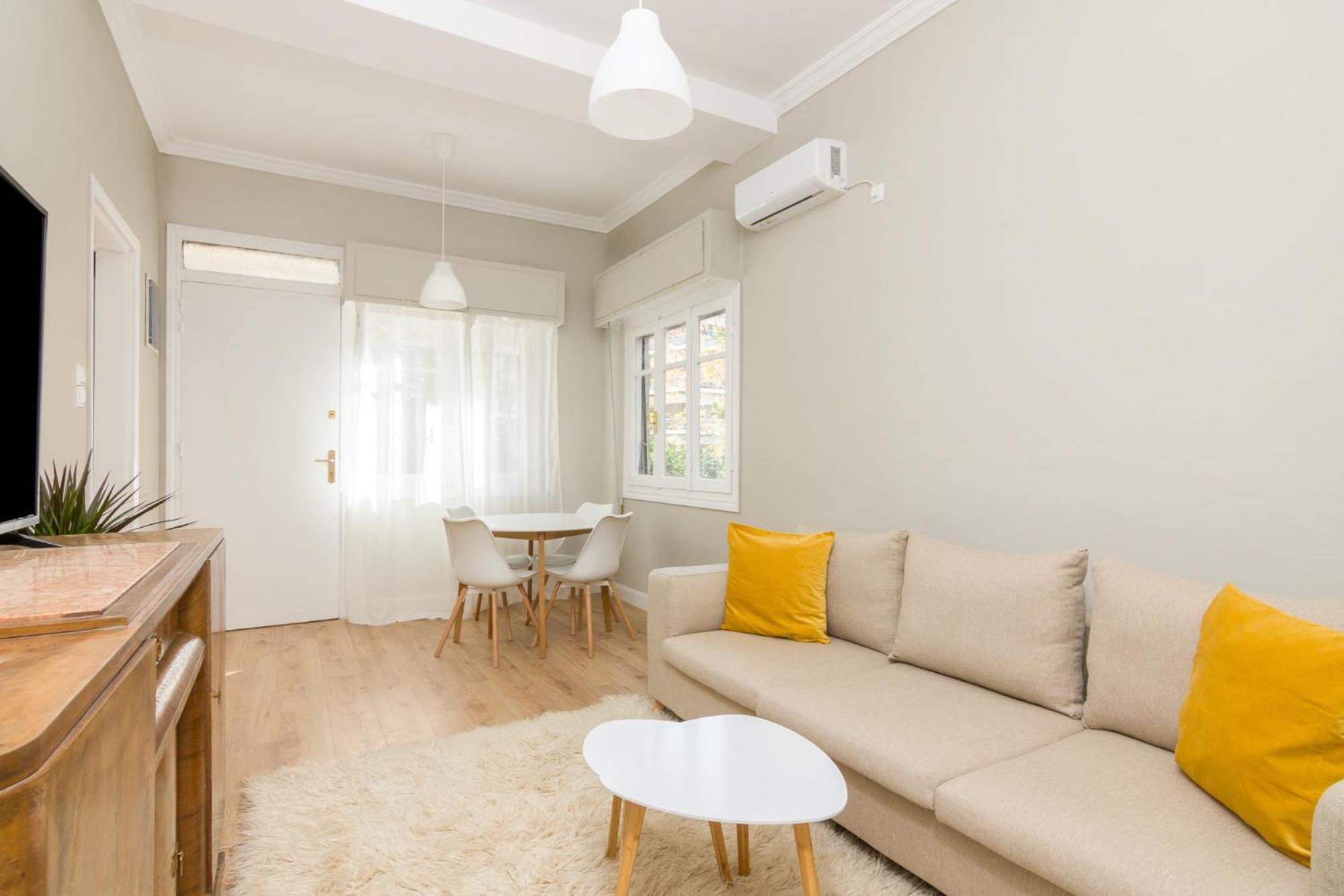 Great House W/ Private Parking Apartment Athens Ngoại thất bức ảnh