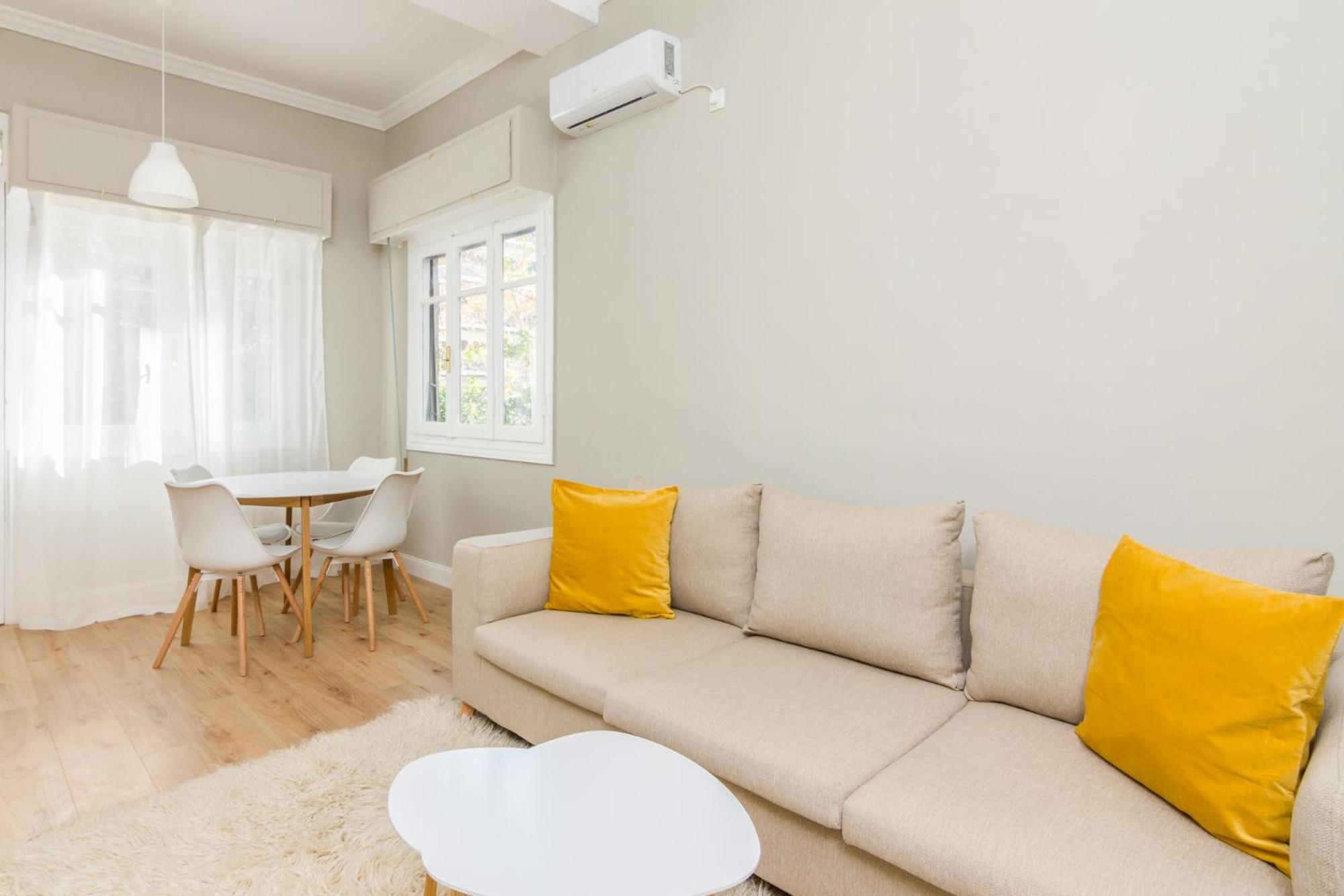 Great House W/ Private Parking Apartment Athens Ngoại thất bức ảnh